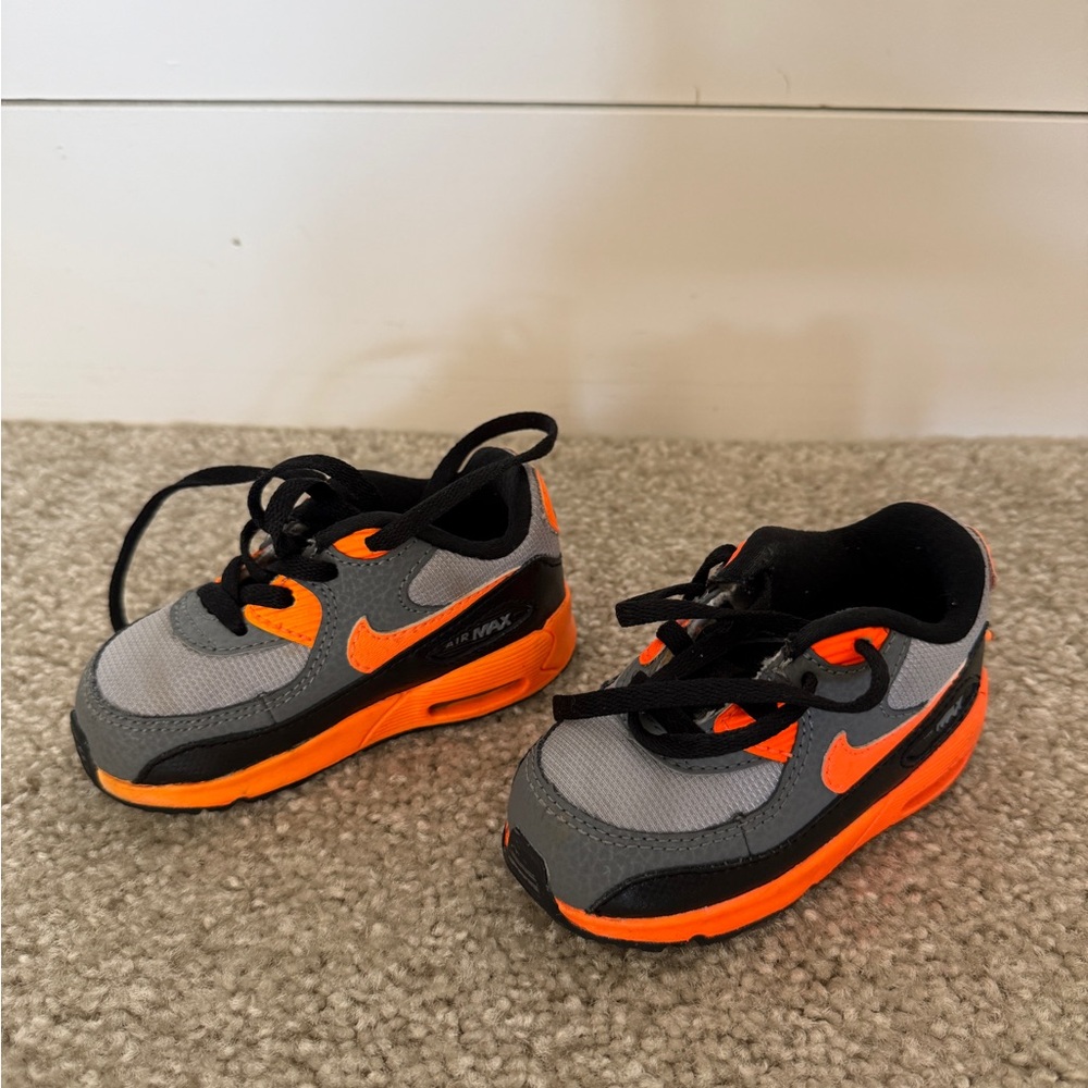 Nike Air Max 90’s Kids' Gray and Orange Sneakers